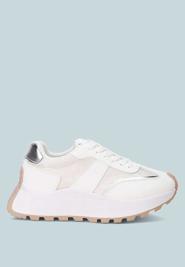 Squeaker Colorblocked Casual Sneakers